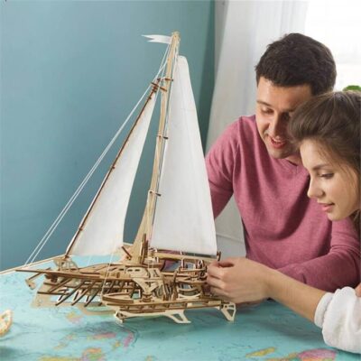 Ugears Trimaran Merihobus Sailboat